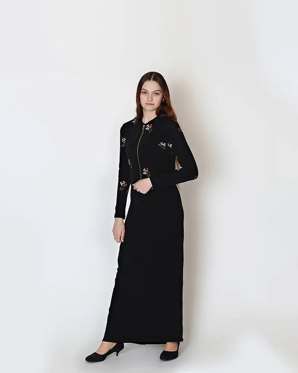 Lady-Floral Embroidered Set Fanta Garment Corporation