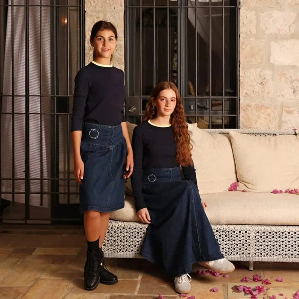 Colorful Embroidery DenimSet Ali Mali